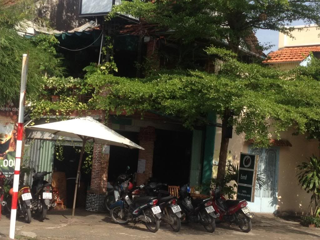Sang quán cafe nguyên chất Quận 7, rộng, đẹp, giá rẻ