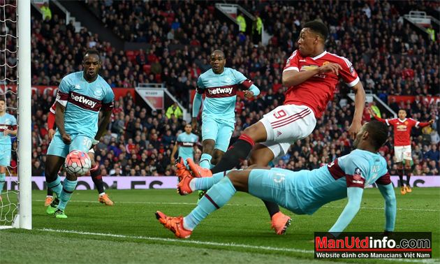 Manchester united ManUtd red devils quy do premier league champion fa comUnitednity shield