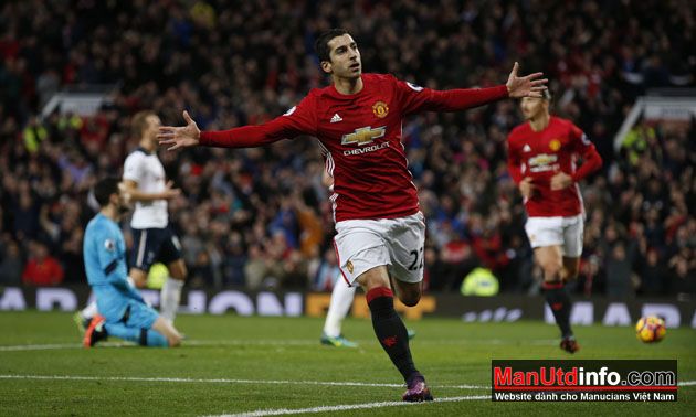 Manchester united ManUtd red devils quy do premier league champion fa comUnitednity shield