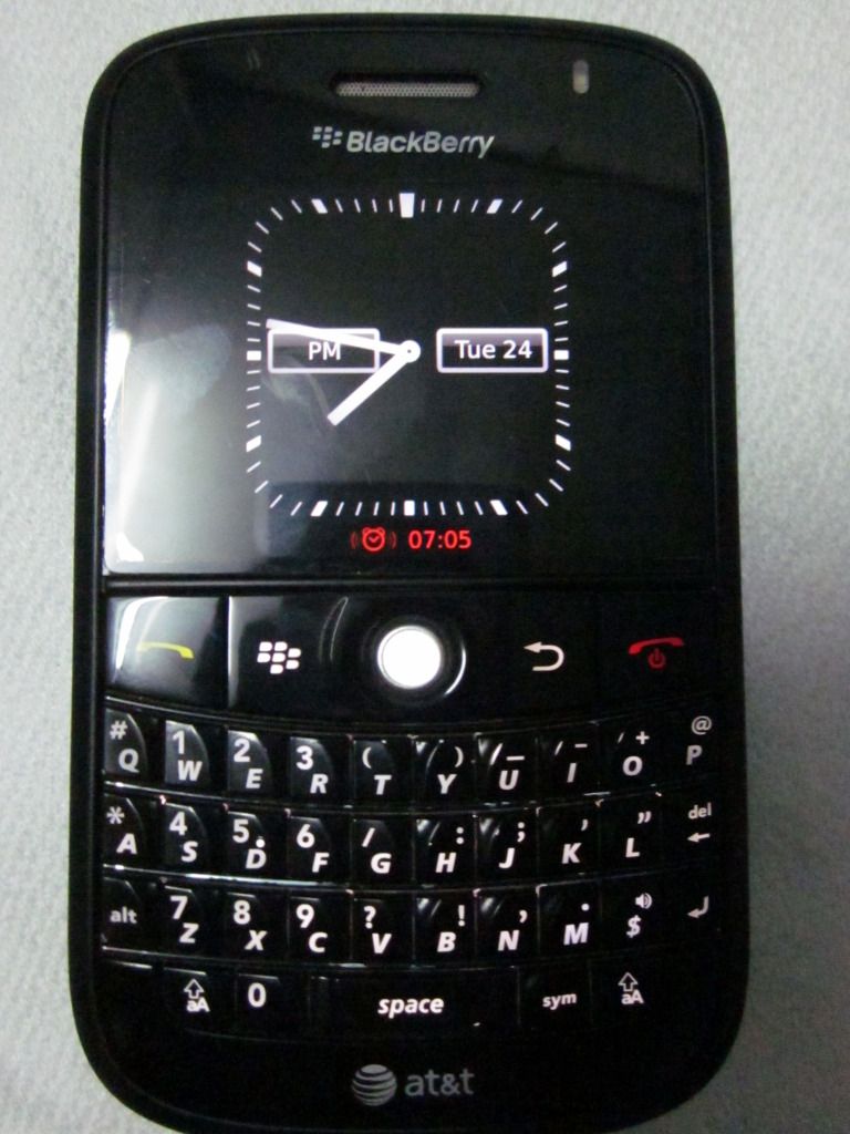 Thanh lý 1 bé Black Berry Bold 9000 Thanh lý 1 bé Black Berry Bold 9000