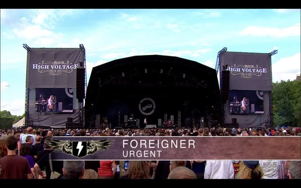 Foreigner-UrgentClassicRockHighVoltageFestival2010.jpg