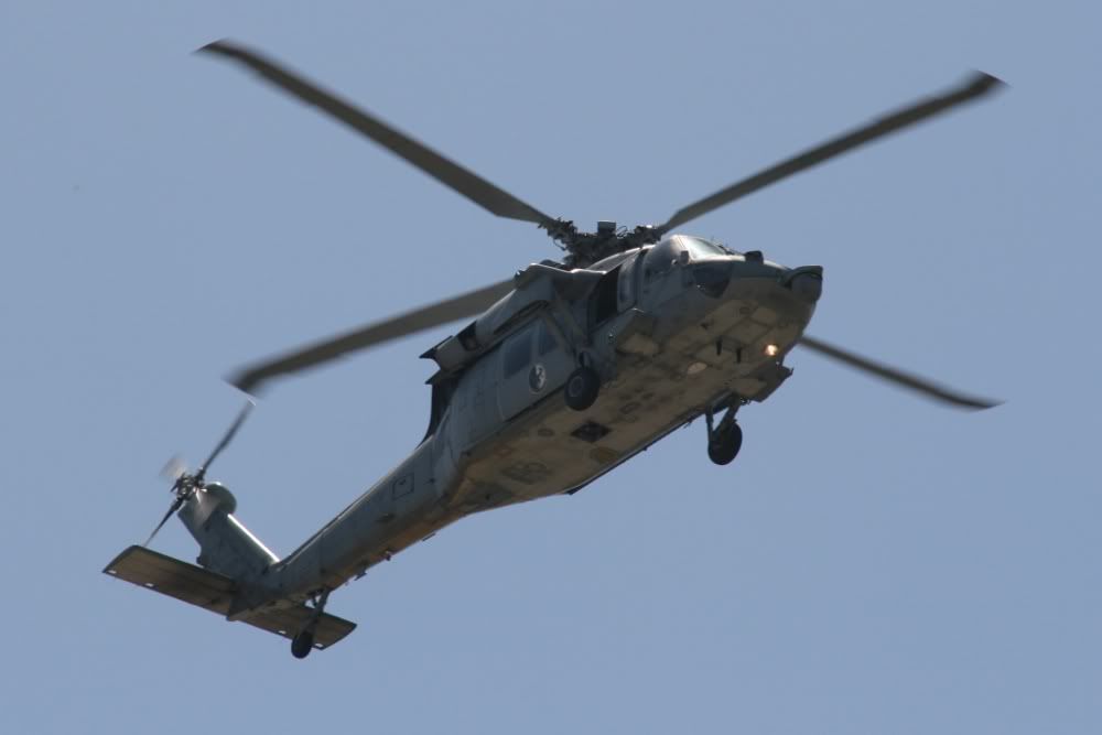 14aIMG_3761UH-60Blackhawk.jpg