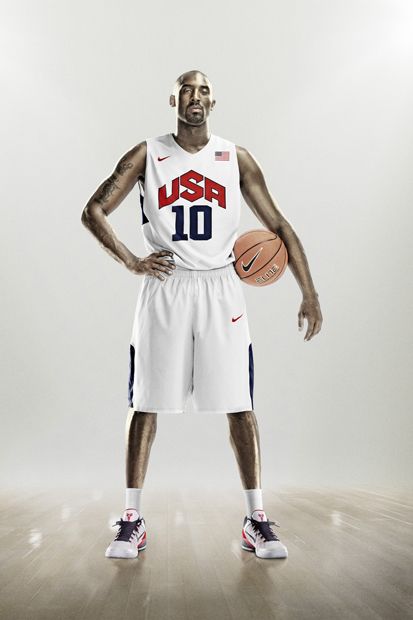 Nike-Basketball-Innovation-Su12-USAB-Group_large.jpg 