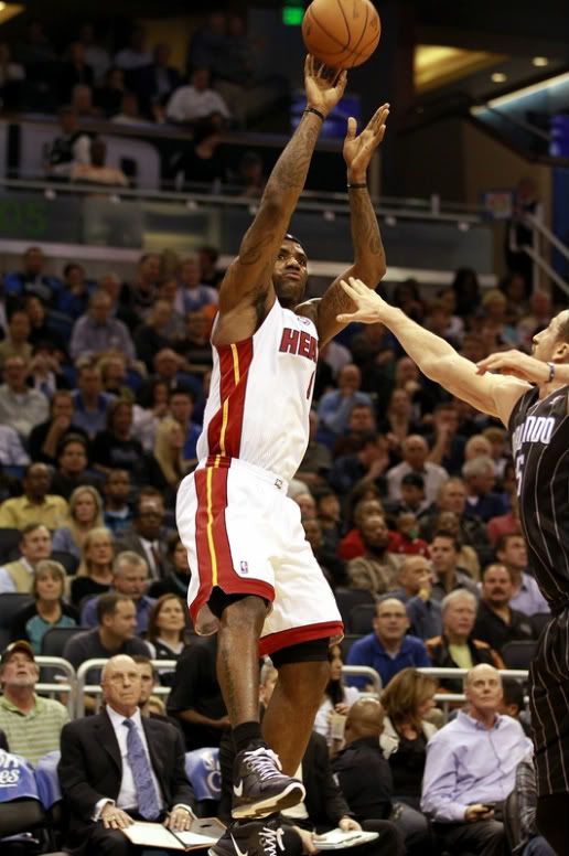 ed43c00e926eb6e696df26840f3e0864-getty-103894095ms004_miami_heat_v.jpg 