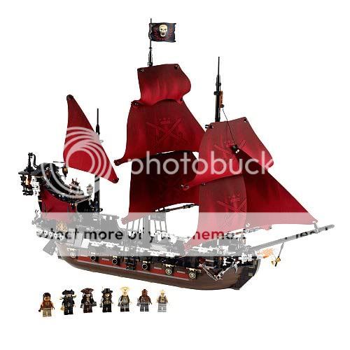 LEGO Pirates Of The Caribbean QUEEN ANNES REVENGE #4195 1097 pcs   7 